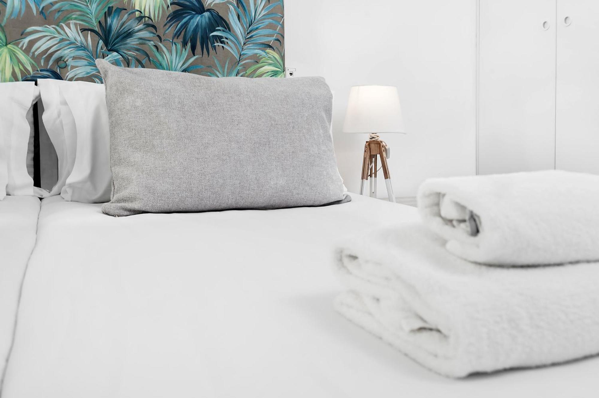 גרנדה Apartamentos Isabella By Concept Flats מראה חיצוני תמונה