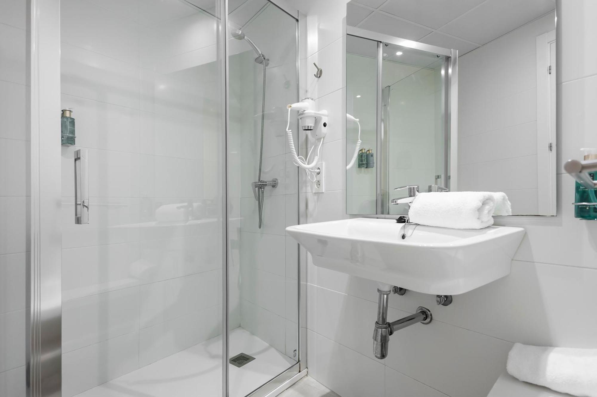 גרנדה Apartamentos Isabella By Concept Flats מראה חיצוני תמונה